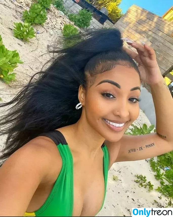 Shenseea nude photo #0070 (Shenseea)