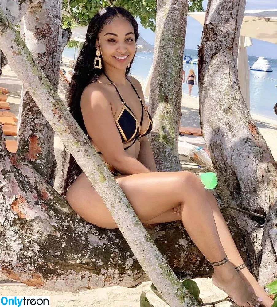 Shenseea голая photo #0114 (Shenseea)