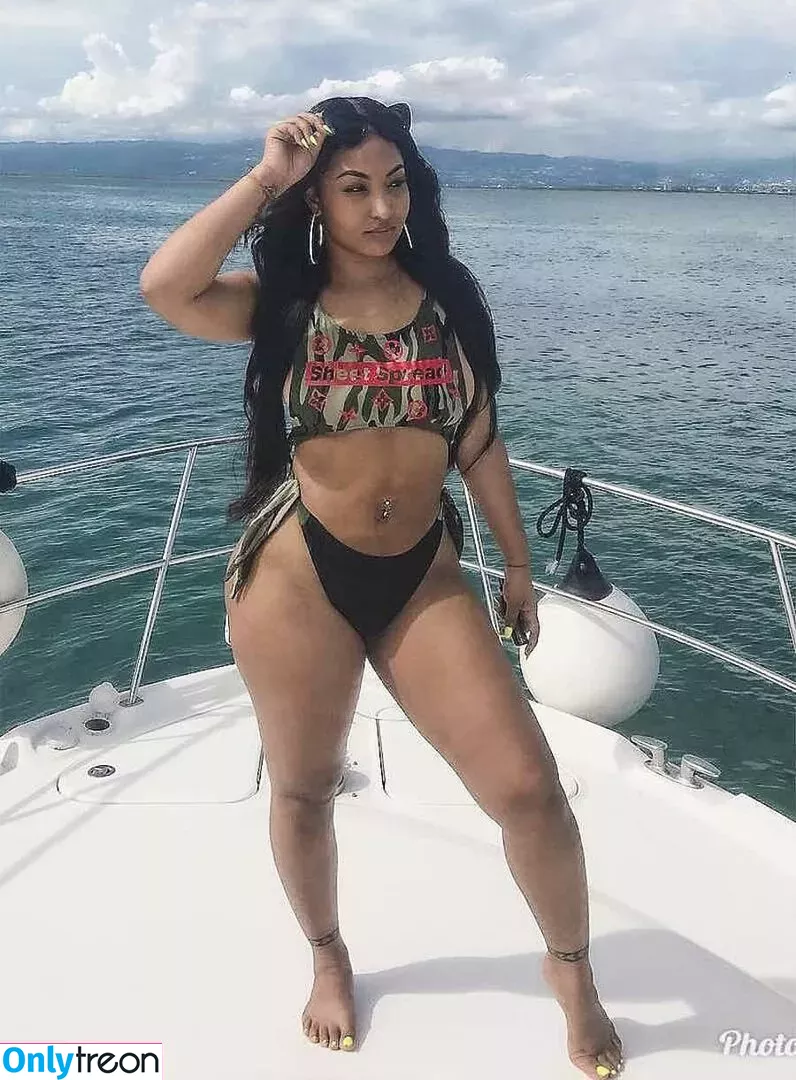 Shenseea голая photo #0179 (Shenseea)