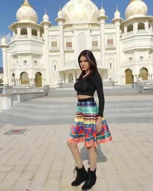 Sherlyn Chopra / SherlynChopra / _sherlynchopra_ / officialsherlynchopra фото голая #0082