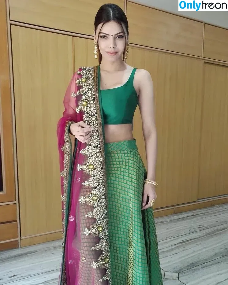 Sherlyn Chopra голая photo #0061 (SherlynChopra / _sherlynchopra_ / officialsherlynchopra)