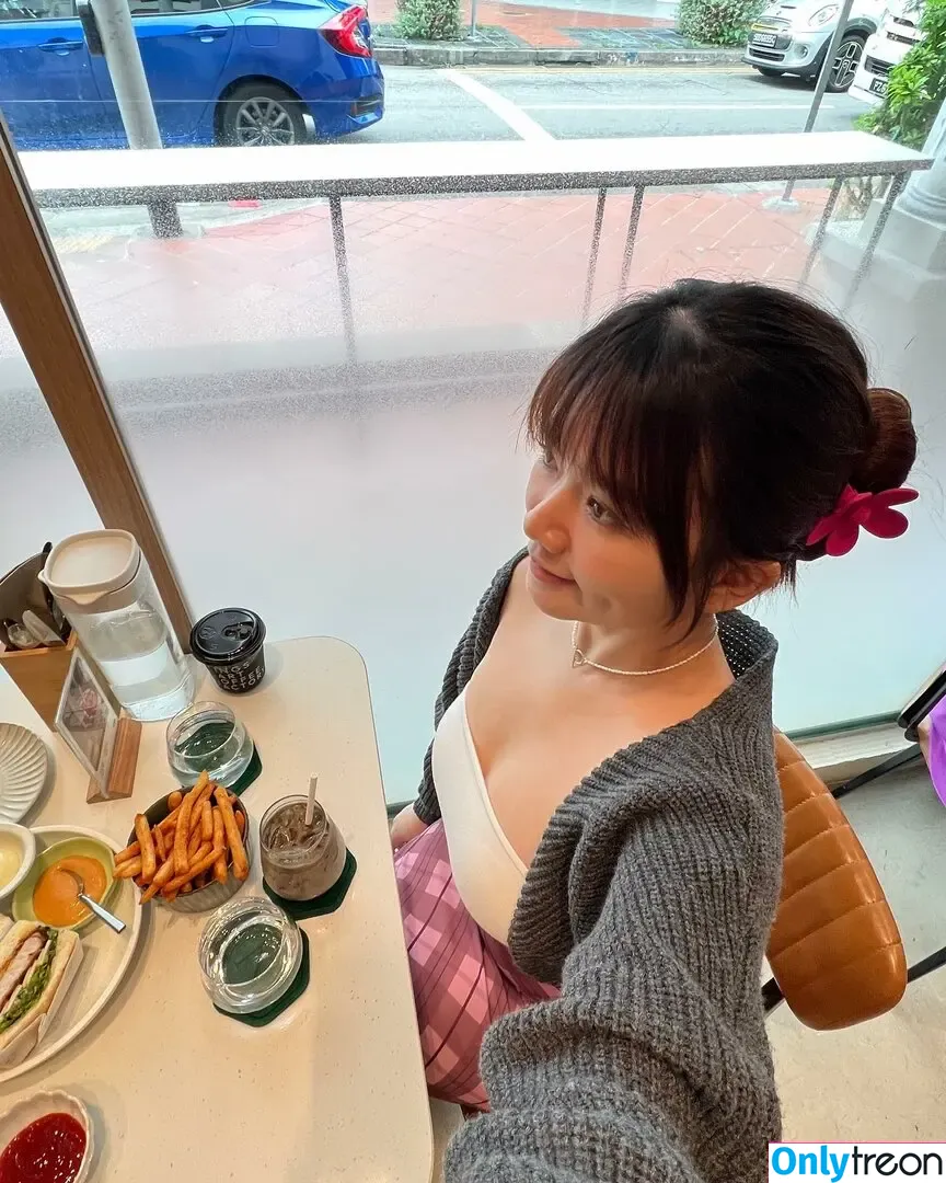 sherrng nude photo #0014 (scmodel)