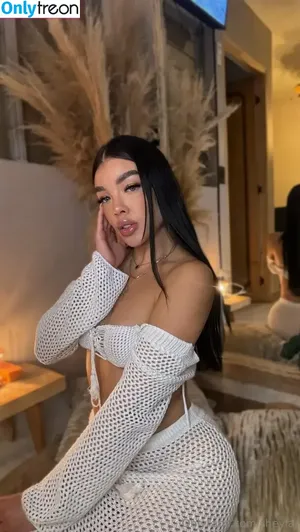 sheylaj / sheylaj_ / sheylakissme nude photo #0236