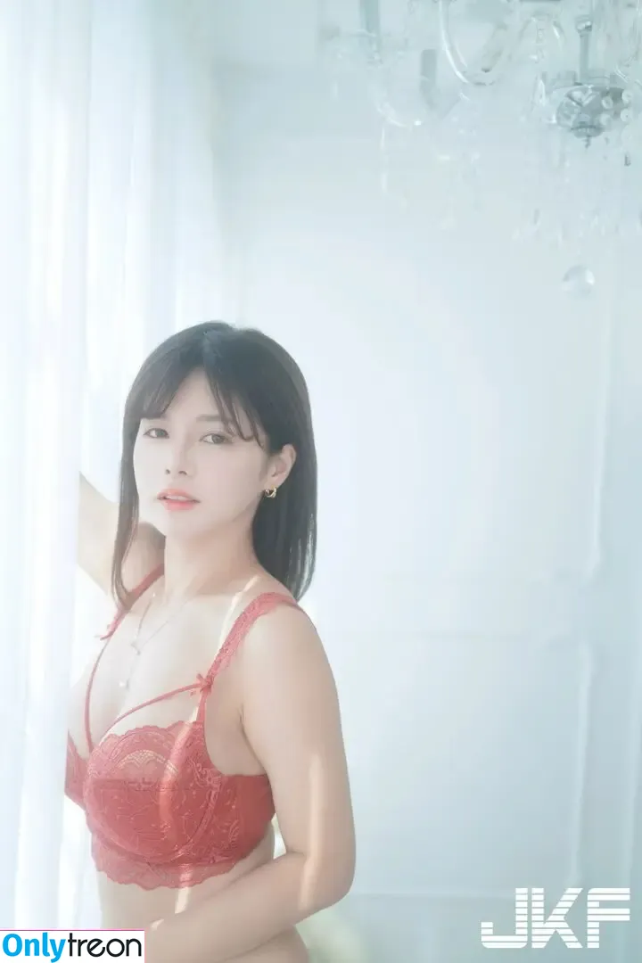 shff.tw nude photo #0105 (ijn123g / 小花姐接)