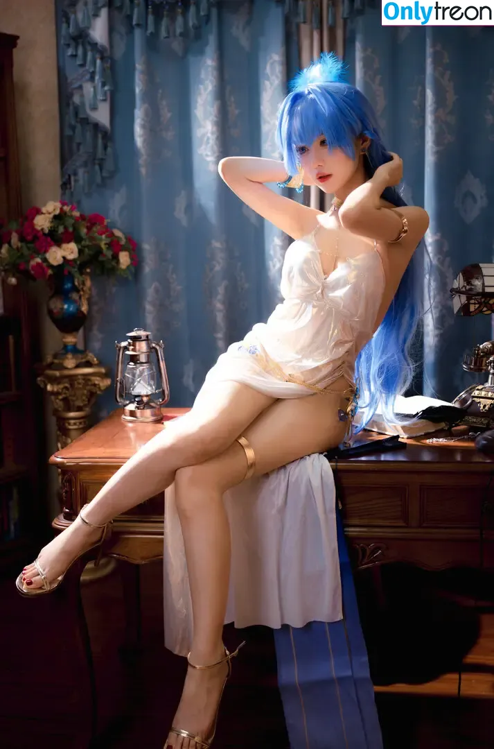 shika.xiaolu_lu nude photo #0136 (Shika / shika42516408 / 小鹿鹿)
