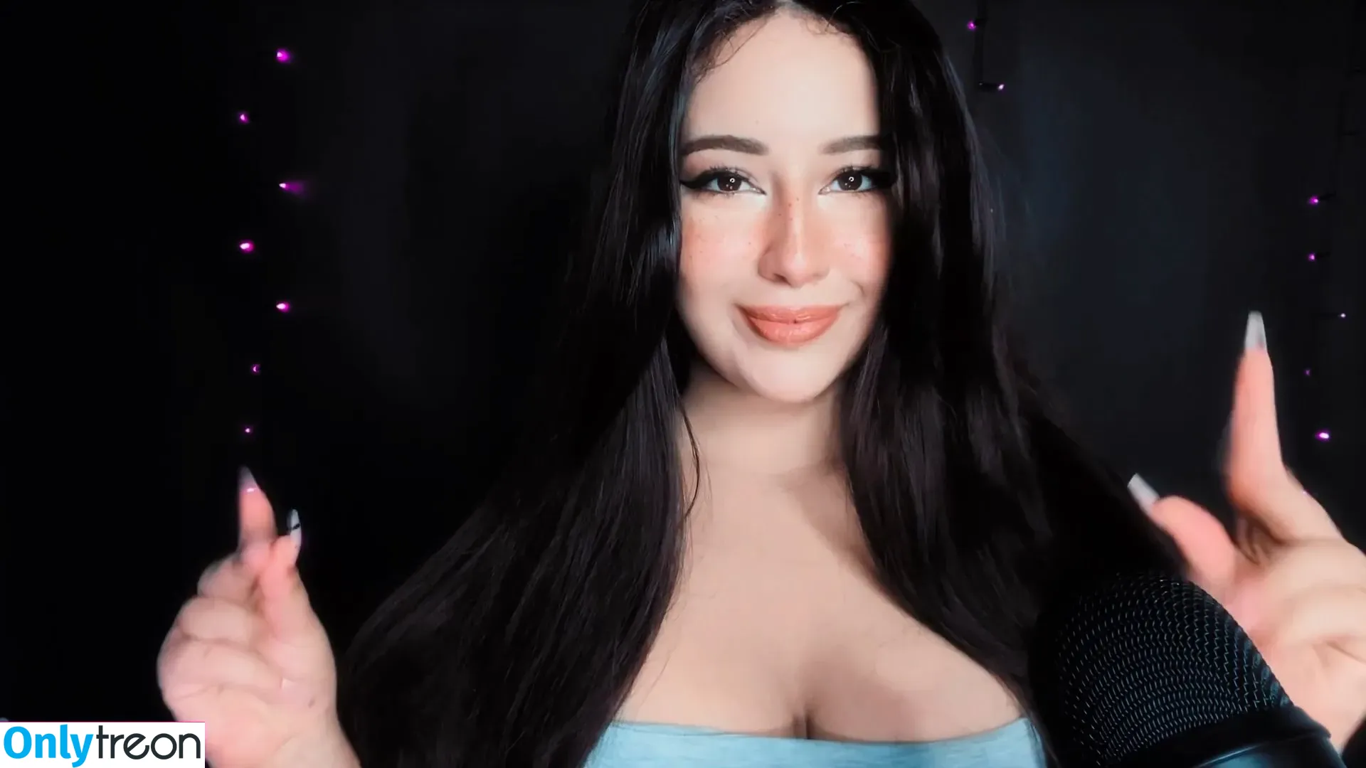 Shiny ASMR голая photo #0032 (Shinyasmr / theshiniestasmr)