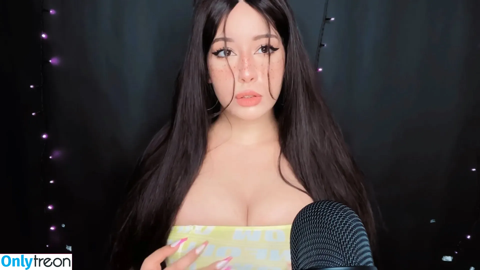 Shiny ASMR голая photo #0047 (Shinyasmr / theshiniestasmr)