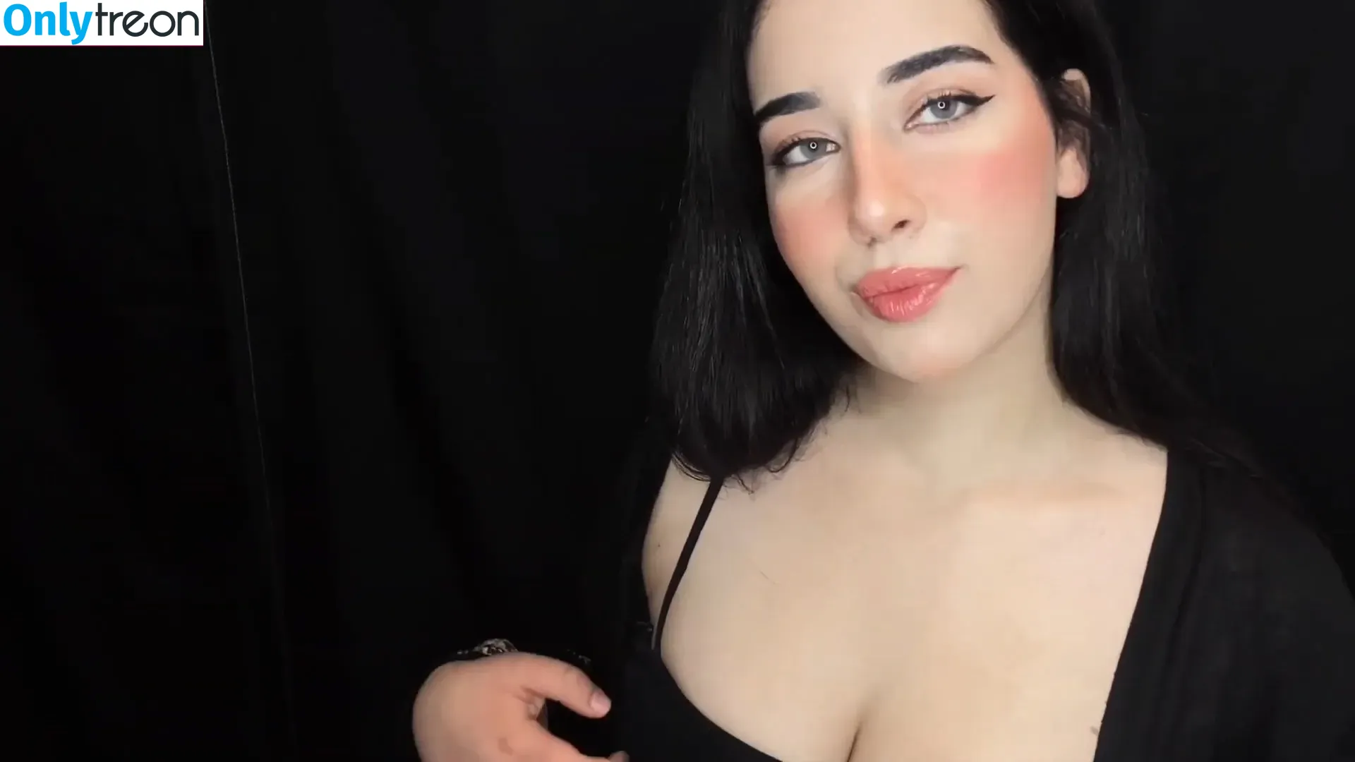 Shiny ASMR голая photo #0053 (Shinyasmr / theshiniestasmr)