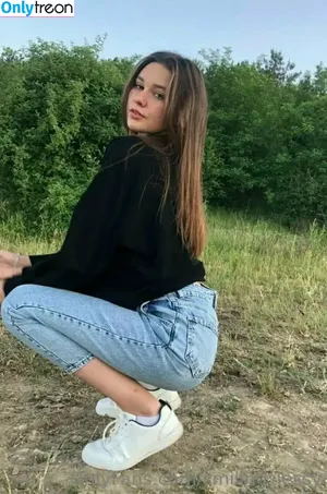  nude photo #0002