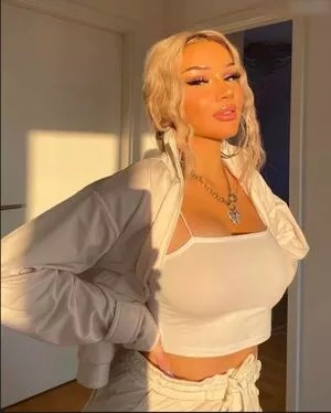Shirin David / shirindavid nude photo #0188