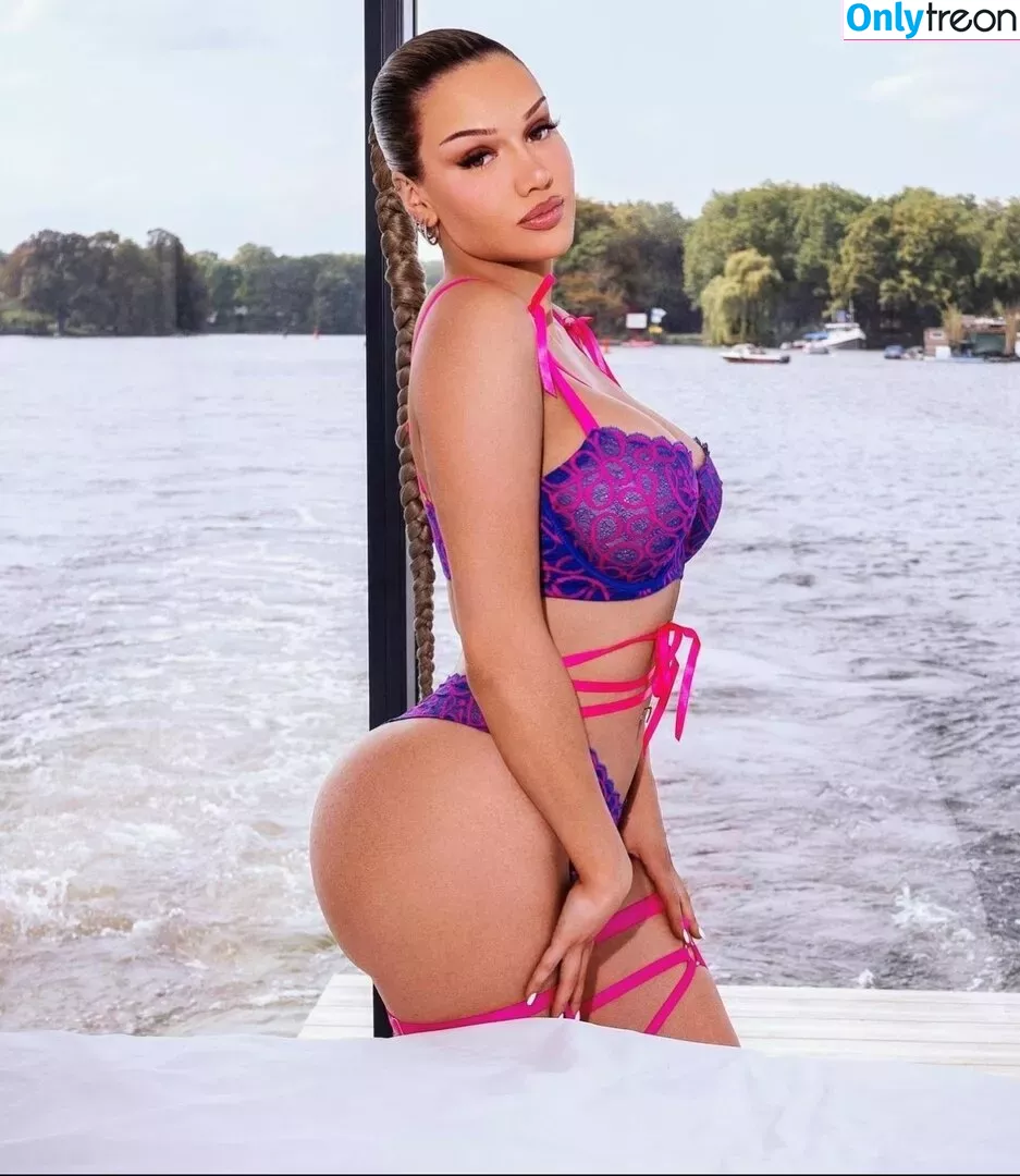 Shirin David nude photo #0065 (shirindavid)