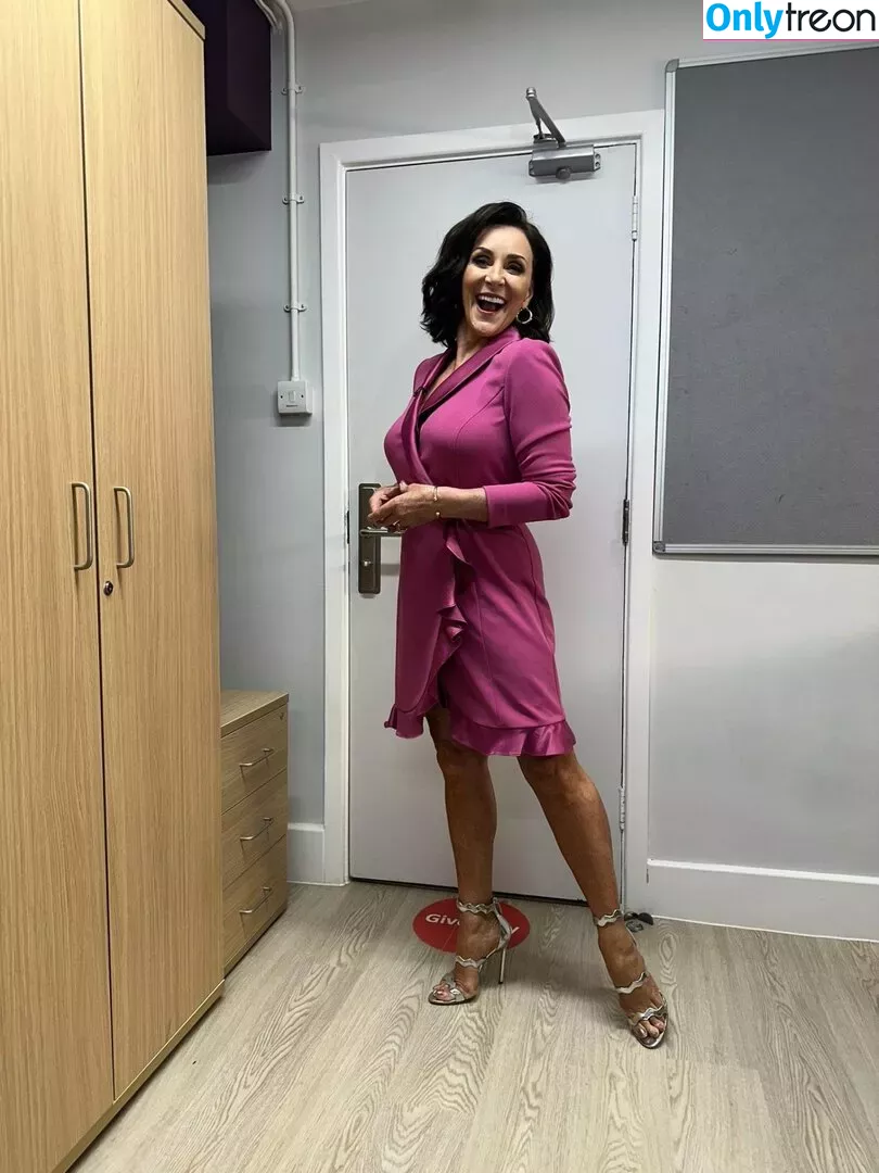 Shirley Ballas голая photo #0002 (shirleyballas)