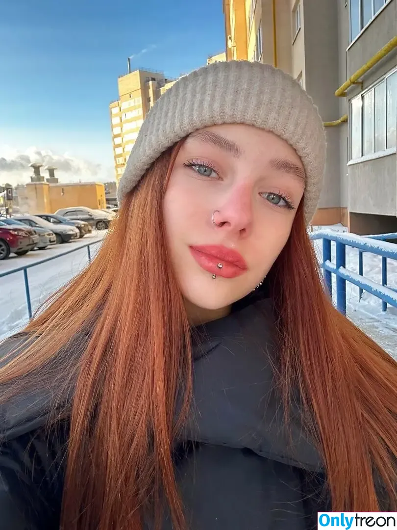 ShirleyWhitney nude photo #0002 (ShirleyWhitney)