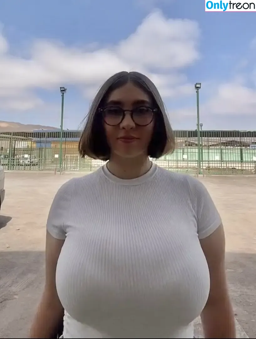Shofi nude photo #0003 (sofi_sofa)