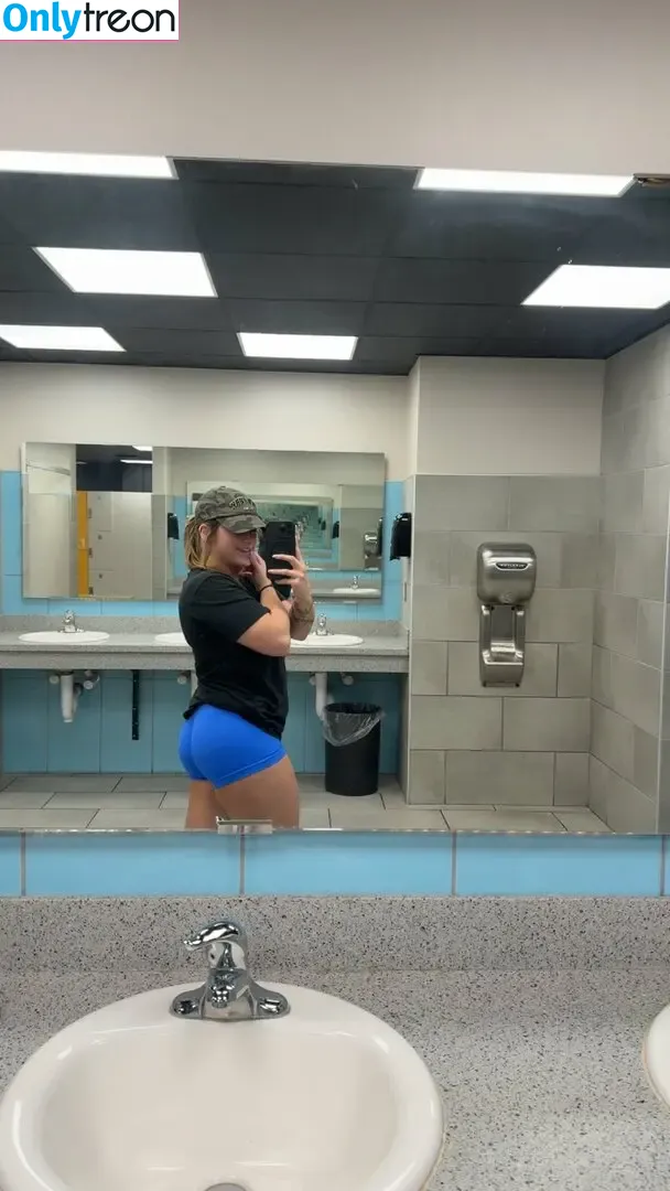 Short_Mcnugget nude photo #0038 (Kayley / kayleygunner)