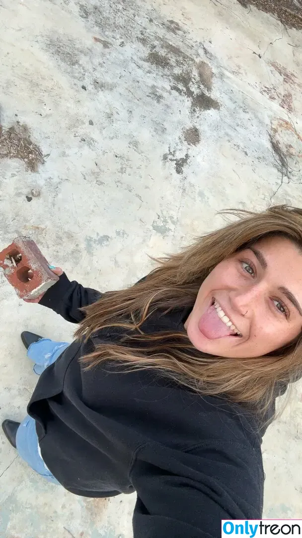Short_Mcnugget nude photo #0128 (Kayley / kayleygunner)