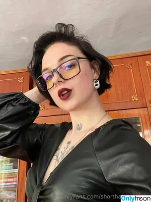 shorthairednataly / natalyshortedhair nude photo #0007