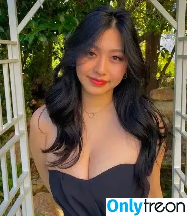 shoujolivia nude photo #0008 (livingwithlivia)