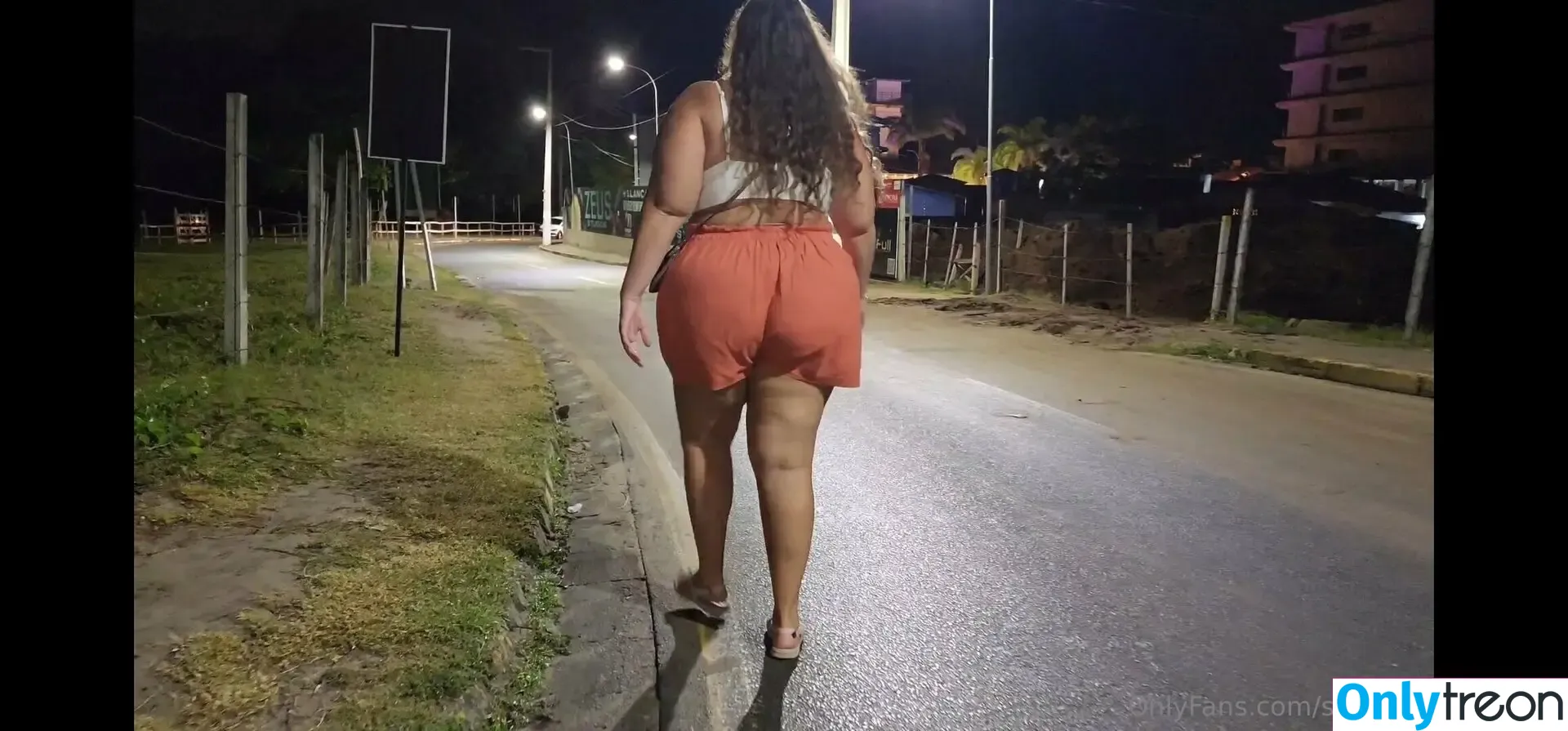 shoulderridebrazil nude photo #0007 (shoulder_rides_)