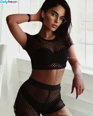 Shovhangini Shekhar / Shovhangini / Shovhanginis nude photo #0041
