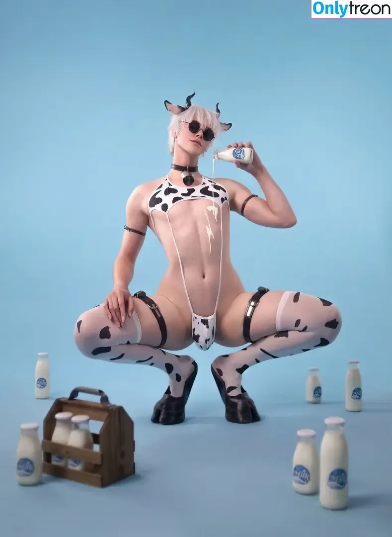 Shunsukecos nude photo #0020 (shuncoser / shunsuke)