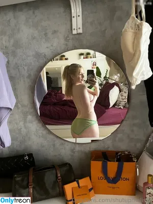_shutupmelissa_ / itsmelissahickey / melissa-louise фото голая #0219