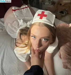 _shutupmelissa_ / itsmelissahickey / melissa-louise фото голая #0423