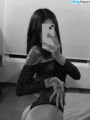 shuuliax / julivitolo / shulia nude photo #0007