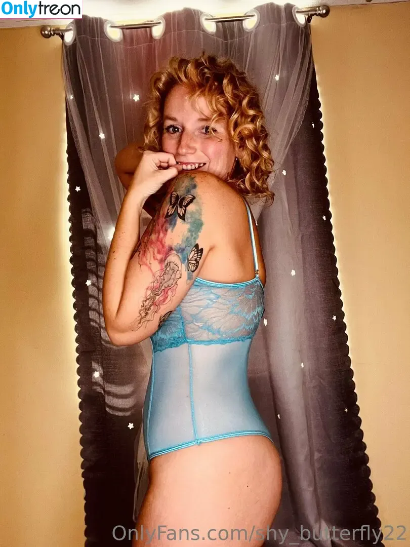 shy_butterfly22 nude photo #0026 (shy__butterfly_)