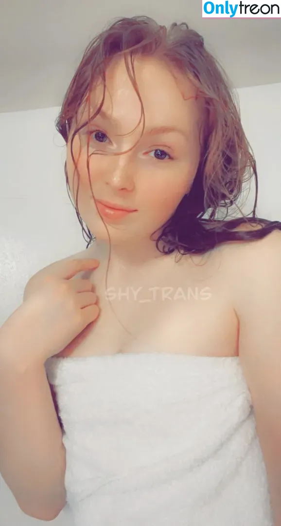 Shy_Trans nude photo #0007 (sarah320_)