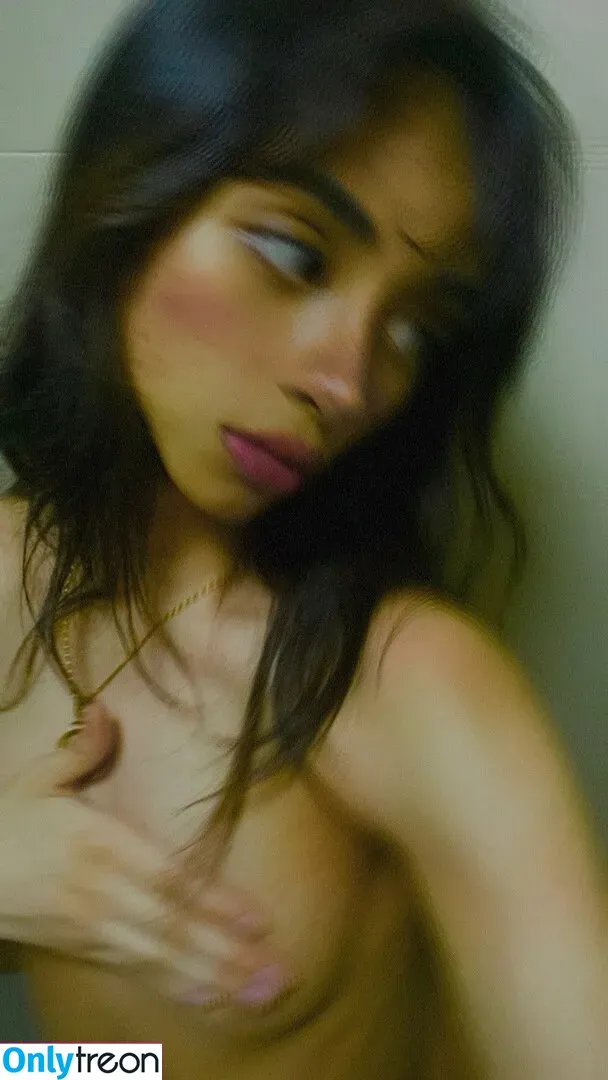 shylidia nude photo #0005 (222xen / l11111d14)