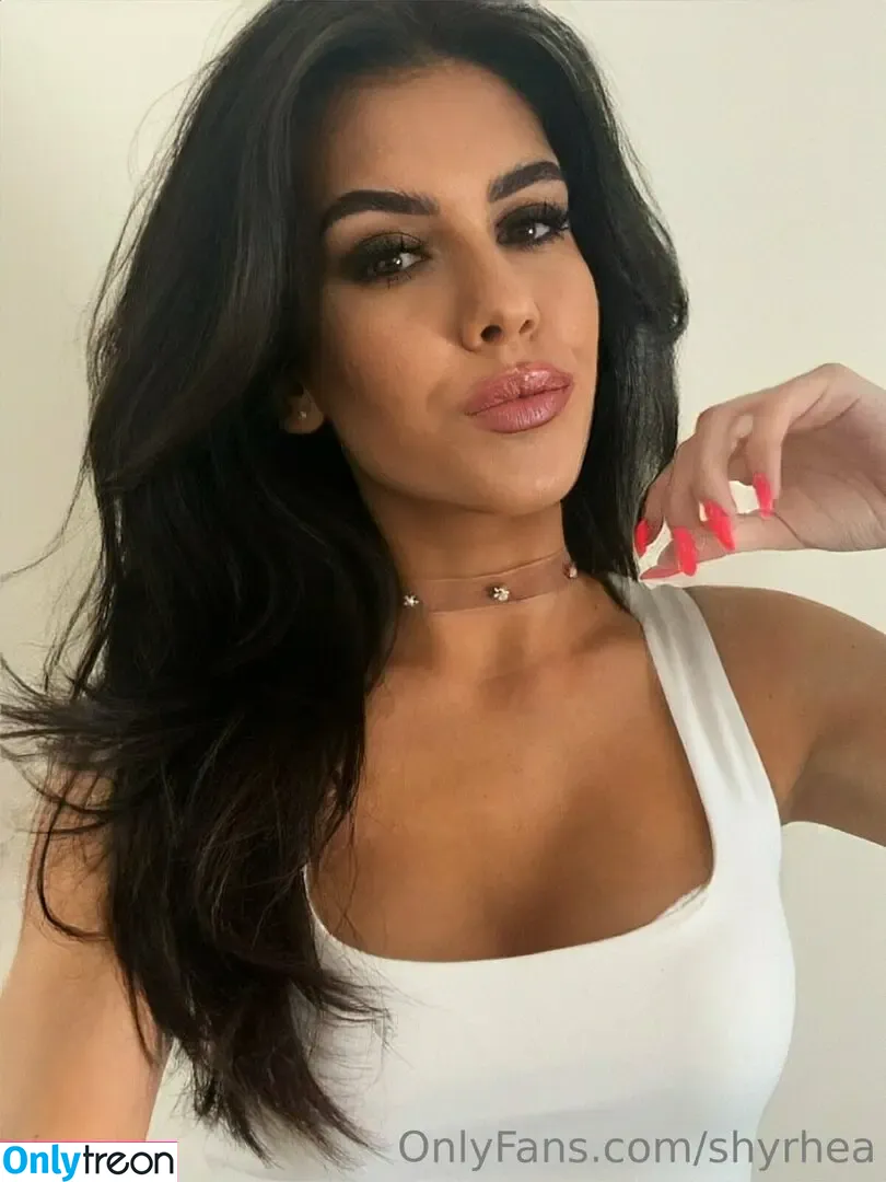 shyrhea nude photo #0018 (shyracrenshaw)