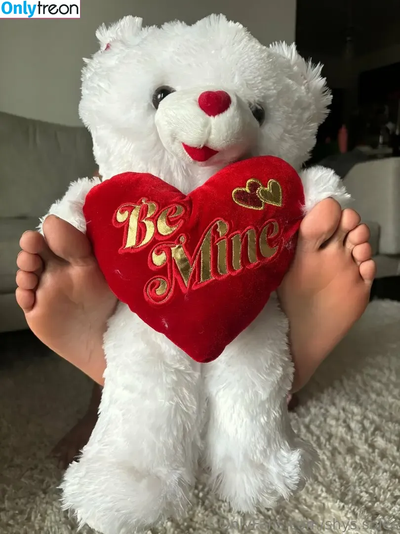 shys.soles голая photo #0021 (_shy.soles)