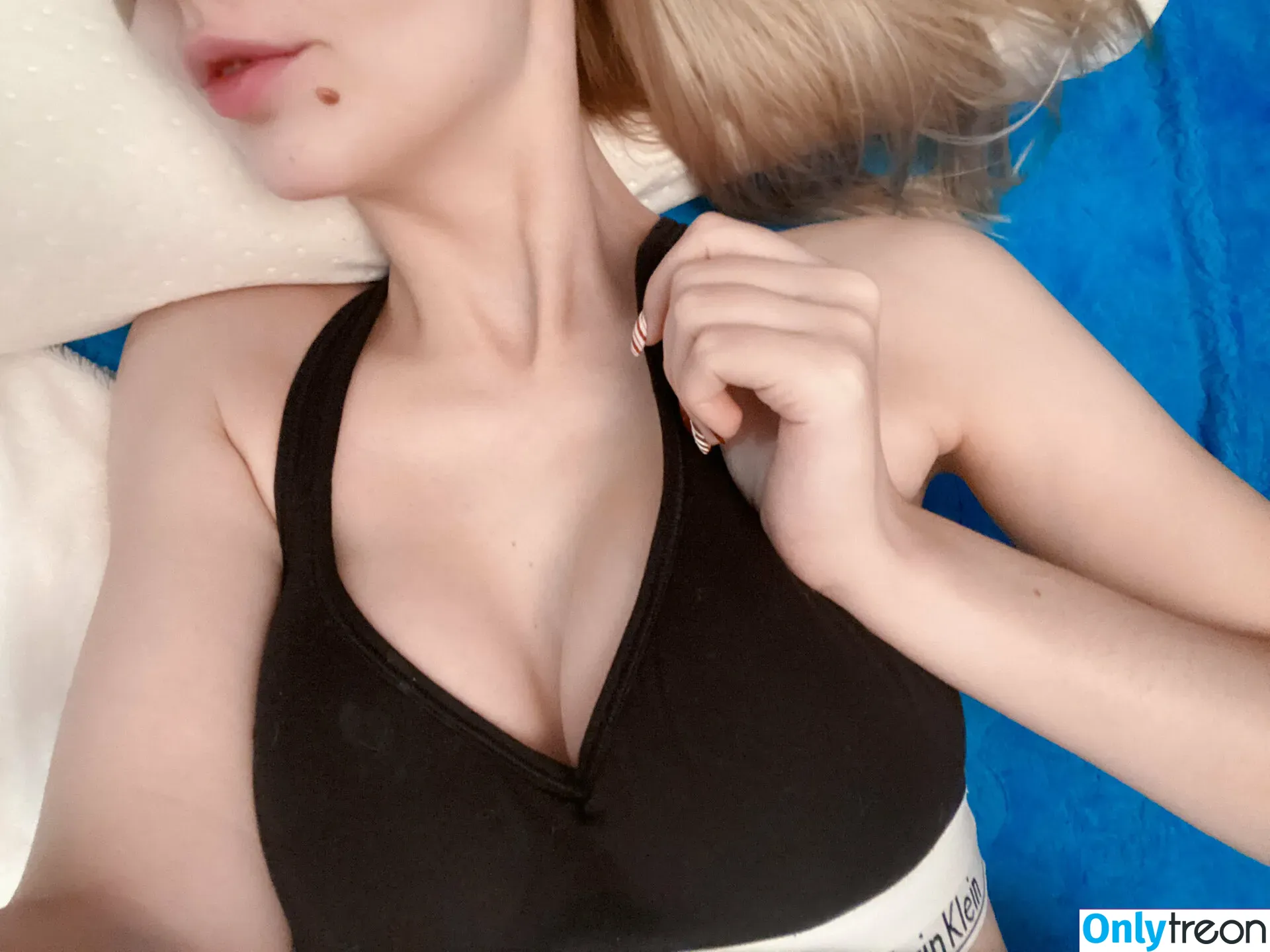 sia_siberia_vip nude photo #0093 (sia.siberia2000)
