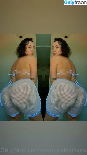 Sidney Alexis / sidneyalexisxxx / sydneyalexisofficial nude photo #0013