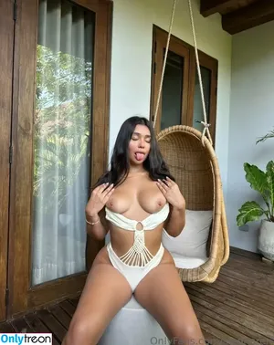 sienna_lov / sienna_o2l / siennaren / urgfsienna nude photo #0099