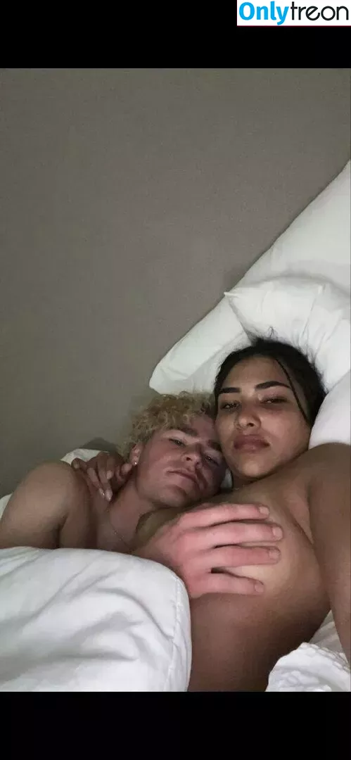 Sienna Mae Gomez nude photo #0125 (sienna_mae / siennamaegomez)