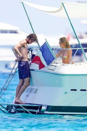 Sienna Miller / siennamillerfree / siennaonline / siennathing nude photo #0280