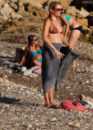 Sienna Miller / siennamillerfree / siennaonline / siennathing nude photo #0343