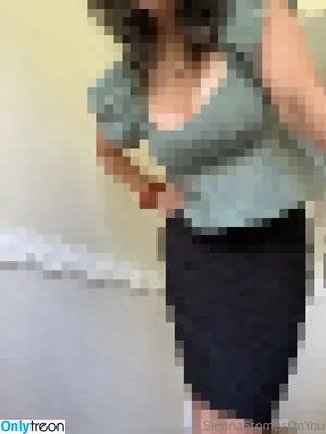 siennastompsonyou / siennagruss nude photo #0140