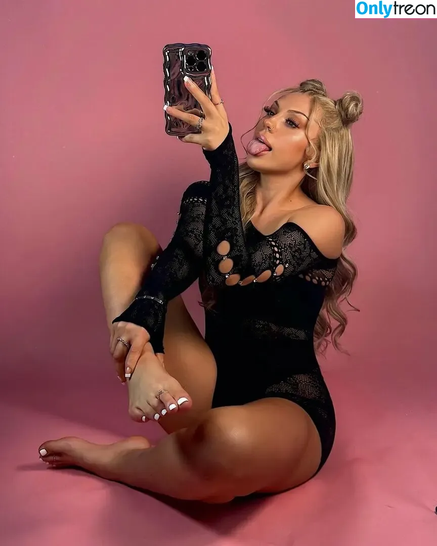 Sierra Sprague голая photo #0017 (sierrasprague_ / sierraspraguefree)