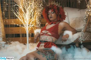 sierrablack / ficialsierrablack / tattooedchick1394 nude photo #0071