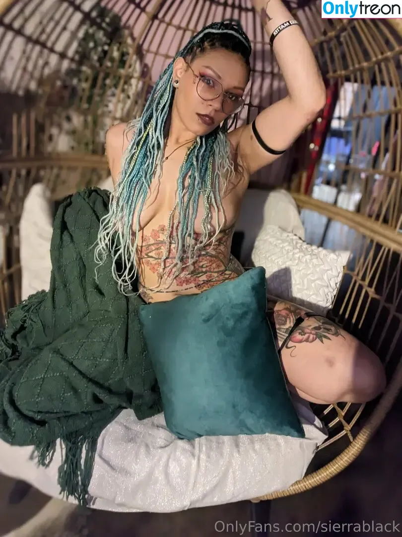 sierrablack nude photo #0002 (ficialsierrablack / tattooedchick1394)