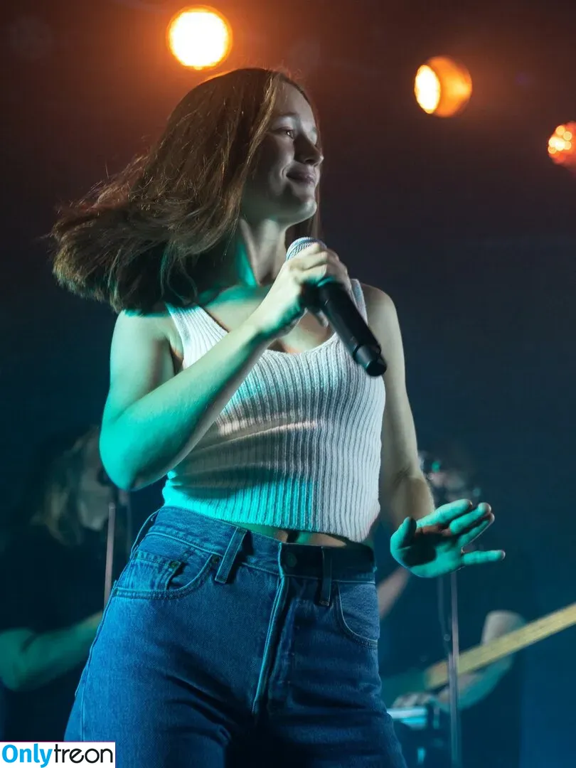 Sigrid голая photo #0134 (Sigrid Solbakk Raabe / thisissigrid)