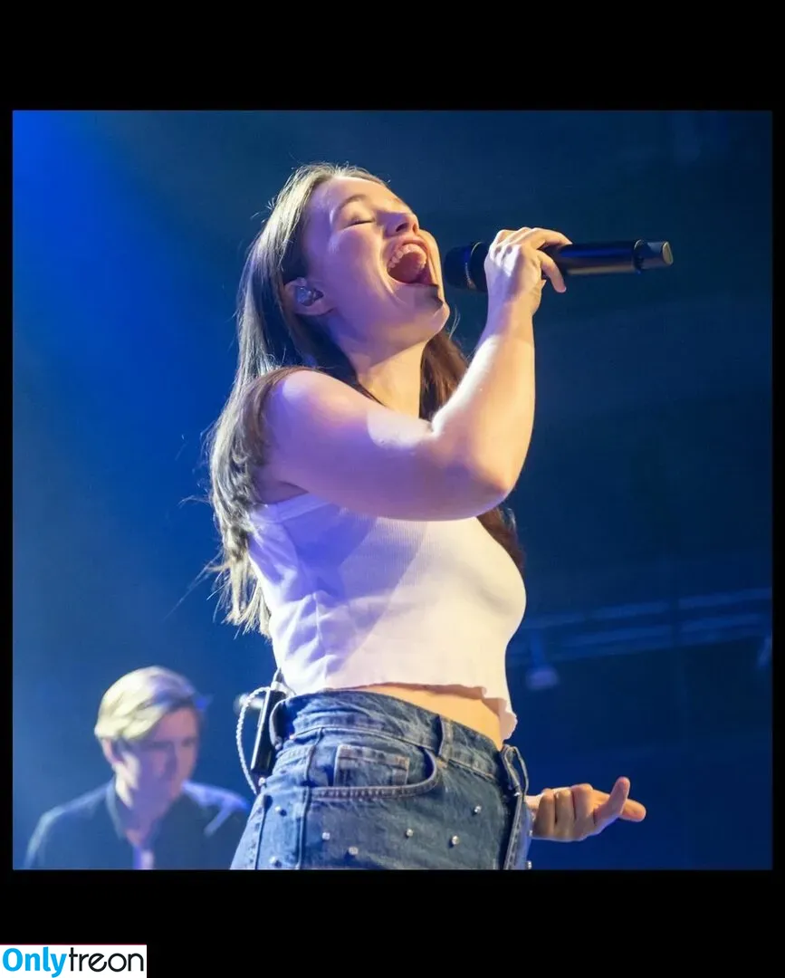 Sigrid голая photo #0209 (Sigrid Solbakk Raabe / thisissigrid)