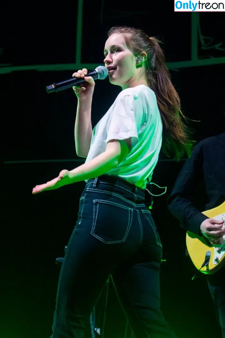 Sigrid голая photo #0216 (Sigrid Solbakk Raabe / thisissigrid)