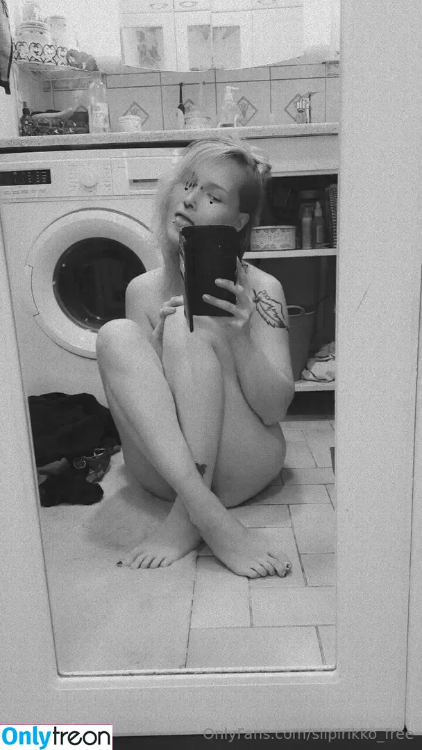 siipirikko_free nude photo #0129 (im_a_freespirit)