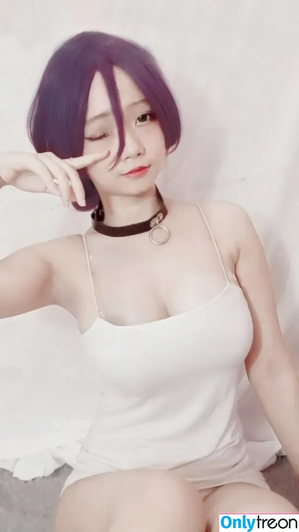 Silbee nude photo #0011 (Vina Silbee / silbeee_)