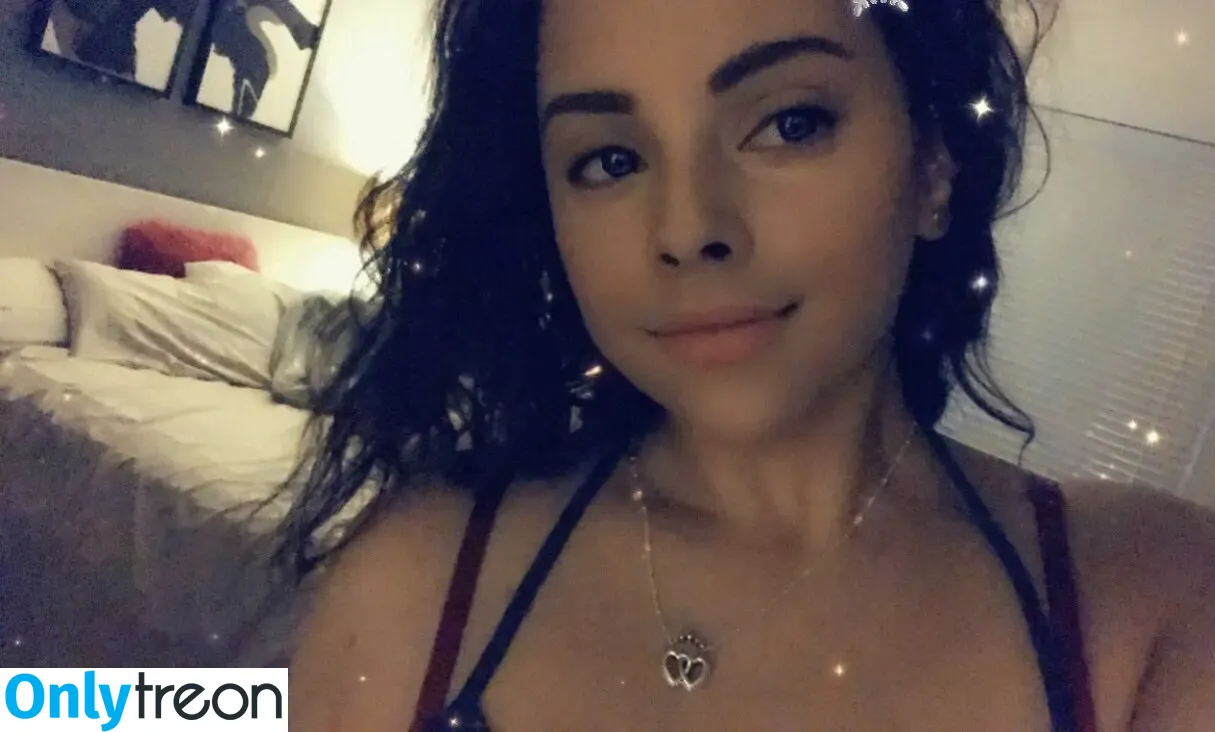 silllymel nude photo #0010 (MeIixo / mei_xo / sweetmeIie)