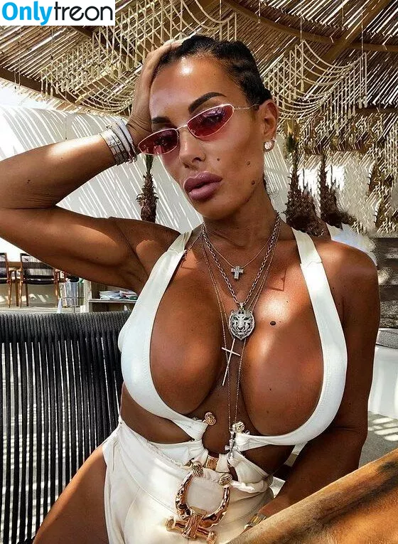 Silvia Iacucci голая photo #0033 (silvia_iacucci / silviaiacucci)